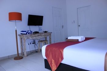 Imagen de la habitación del Hotel Dejavu. Foto 13