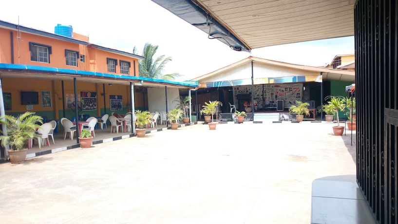 Imagen del bar/restaurante del Hotel Dekelch Limited. Foto 3