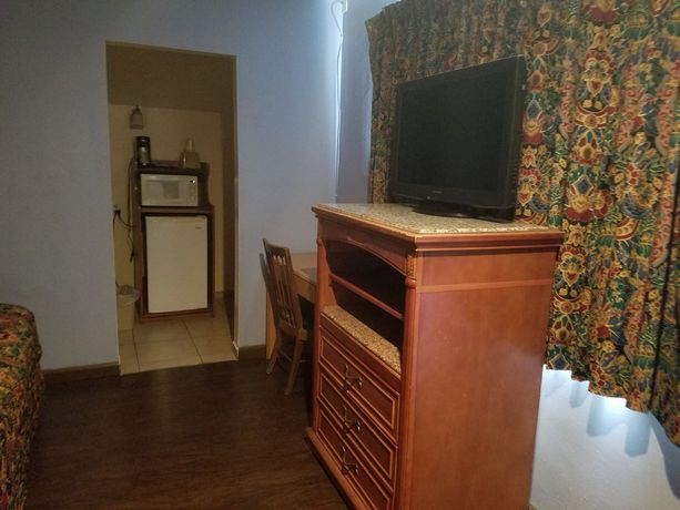 Imagen de la habitación del Hotel Del Aire Inn. Foto 8