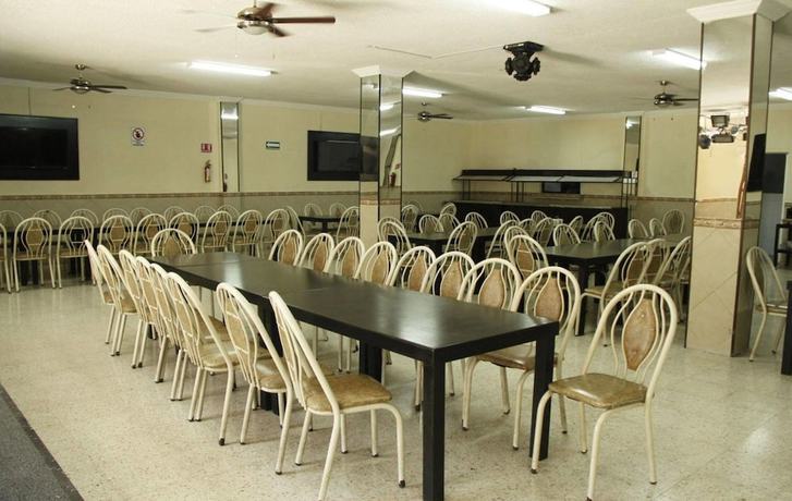 Imagen de los interiores del Hotel Del Alba. Foto 19