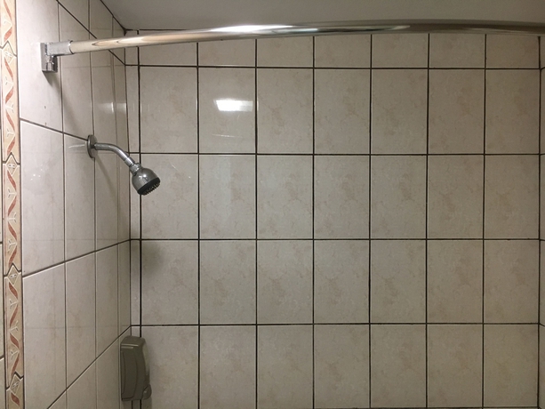 Imagen de la habitación del Hotel Del Amo Inn. Foto 4