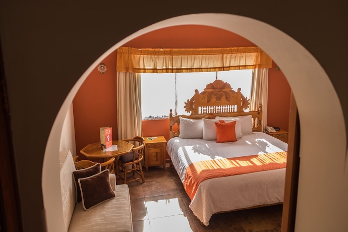 Imagen de la habitación del Hotel Del Angel. Foto 9