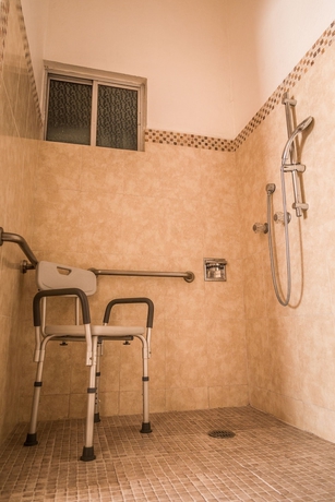 Imagen de la habitación del Hotel Del Angel. Foto 15