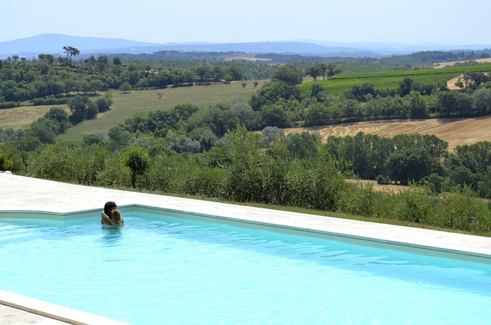 Imagen de la piscina del Hotel Del Buono Centro Benessere. Foto 13