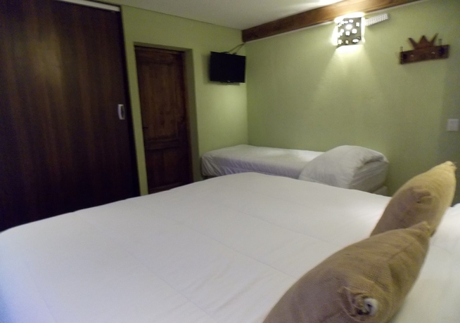 Imagen de la habitación del Hotel Del Caballero Castillo. Foto 6