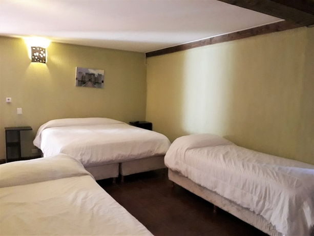 Imagen de la habitación del Hotel Del Caballero Castillo. Foto 13