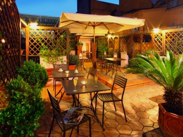 Imagen general del Hotel Del Corso, Sorrento. Foto 3