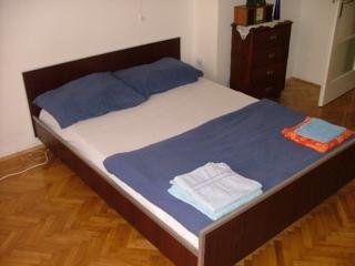 Imagen de la habitación del Hotel Del De Luxe. Foto 2