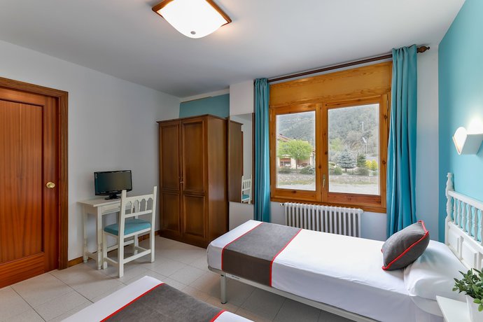 Imagen de la habitación del Hotel Del Esera. Foto 4