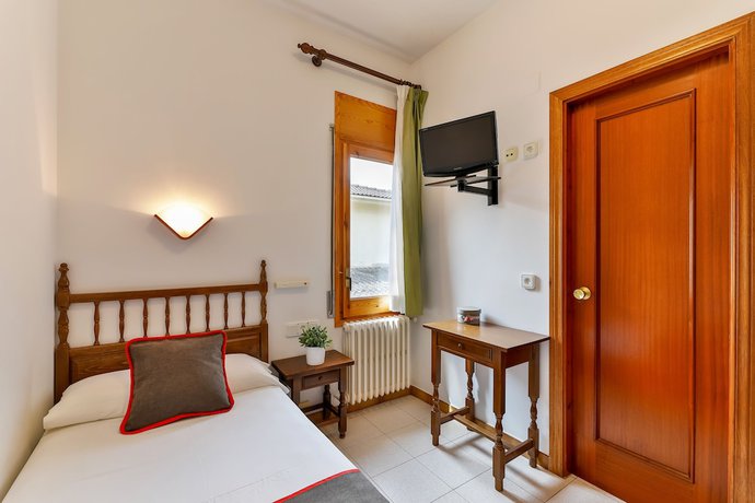 Imagen de la habitación del Hotel Del Esera. Foto 8