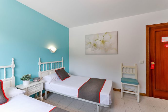 Imagen de la habitación del Hotel Del Esera. Foto 17