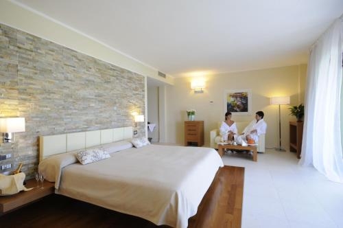 Imagen de la habitación del Hotel Del Faro - Pugnochiuso Resort. Foto 8