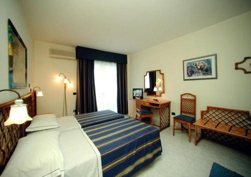Imagen general del Hotel Del Faro - Pugnochiuso Resort. Foto 5
