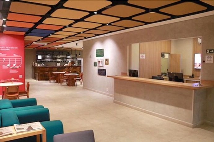 Imagen de los interiores del Hotel Del Fiol. Foto 16