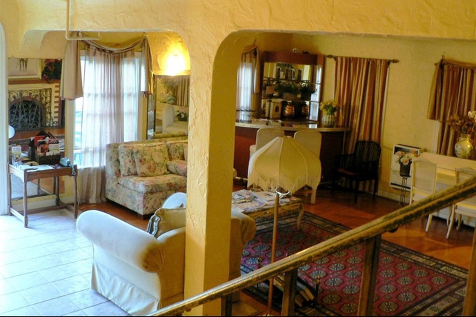 Imagen general del Hotel Del Flores. Foto 4