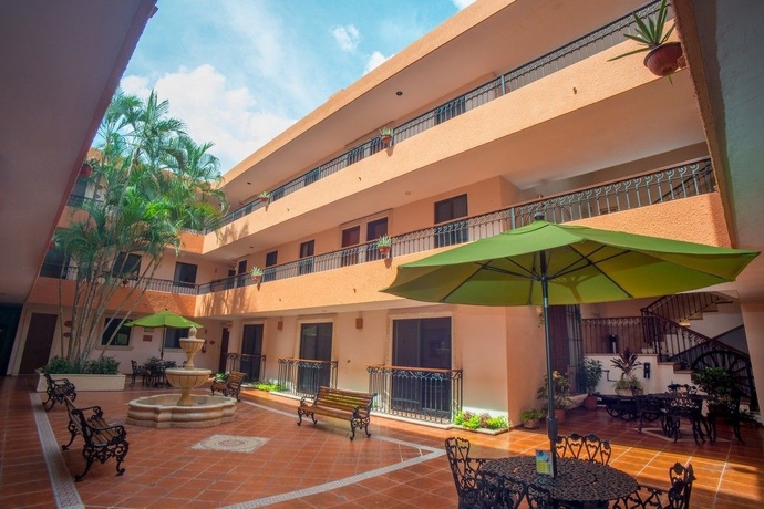 Imagen de los interiores del Hotel Del Gobernador. Foto 9