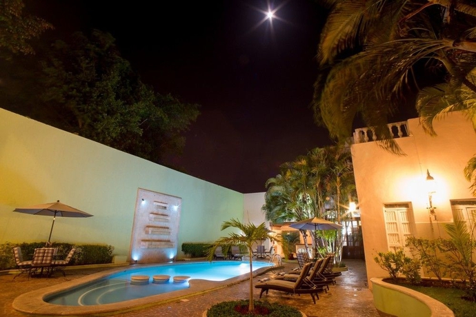 Imagen de la piscina del Hotel Del Gobernador, M&eacute;rida. Foto 12
