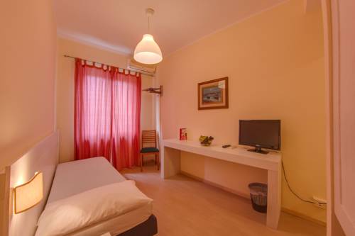 Imagen de la habitación del Hotel Del Golfo - Dependance. Foto 9