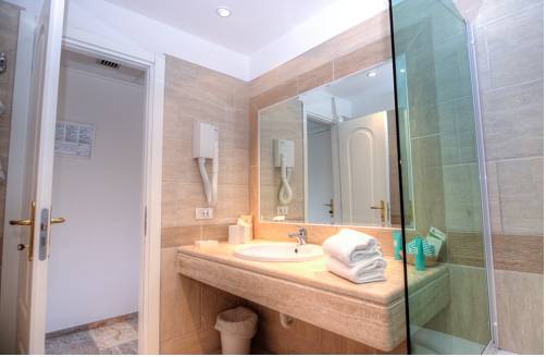 Imagen de la habitación del Hotel Del Golfo, Procchio. Foto 5