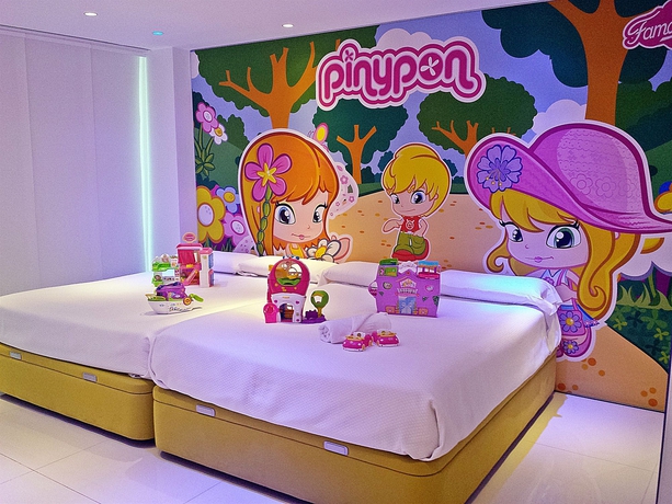 Imagen de la habitación del Hotel Del Juguete. Foto 6