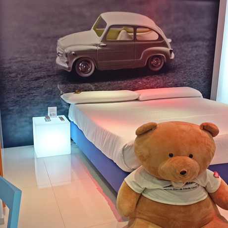 Imagen de la habitación del Hotel Del Juguete. Foto 8