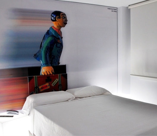 Imagen de la habitación del Hotel Del Juguete. Foto 9