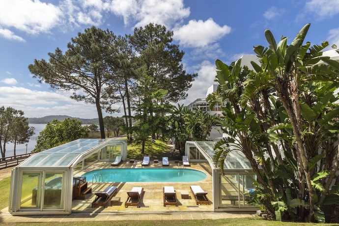 Imagen de la piscina del Hotel Del Lago Golf and Art Resort. Foto 18