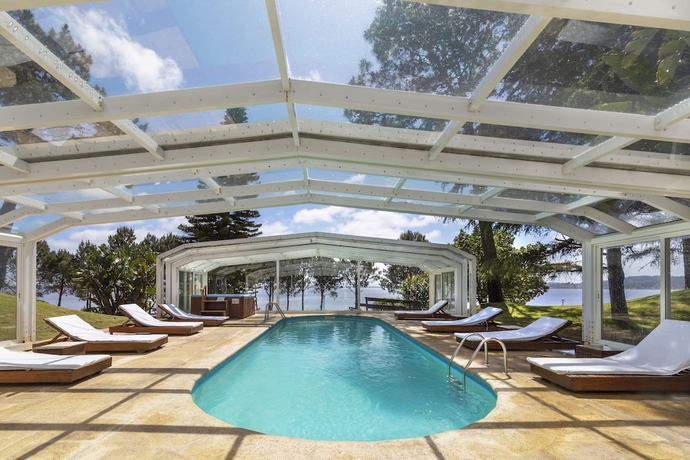 Imagen de la piscina del Hotel Del Lago Golf and Art Resort. Foto 19