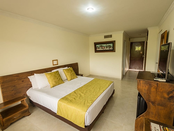 Imagen de la habitación del Hotel Del Llano. Foto 11