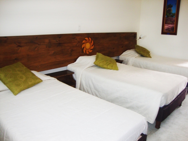 Imagen de la habitación del Hotel Del Llano. Foto 13