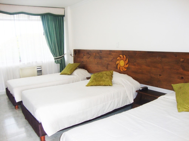 Imagen de la habitación del Hotel Del Llano. Foto 14