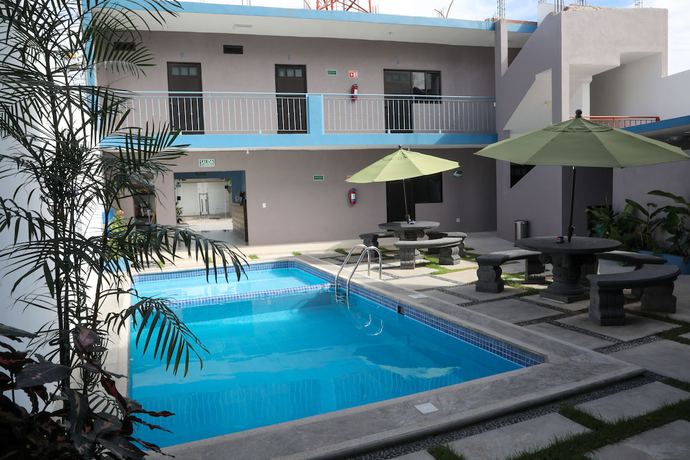 Imagen de la piscina del Hotel Del Mar, Barra de Navidad. Foto 18