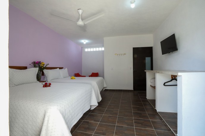 Imagen de la habitación del Hotel Del Mar, Barra de Navidad. Foto 12