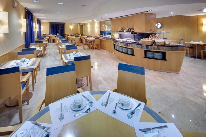 Imagen del bar/restaurante del Hotel Del Mar, EL BORN. Foto 5