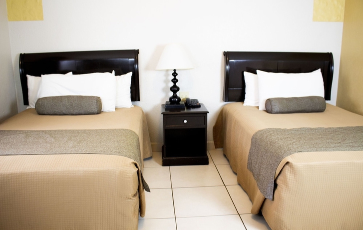 Imagen de la habitación del Hotel Del Mar Inn Playas De Tijuana. Foto 13