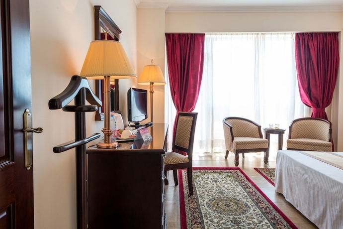 Imagen de la habitación del Hotel Del Mar Mamaia. Foto 7