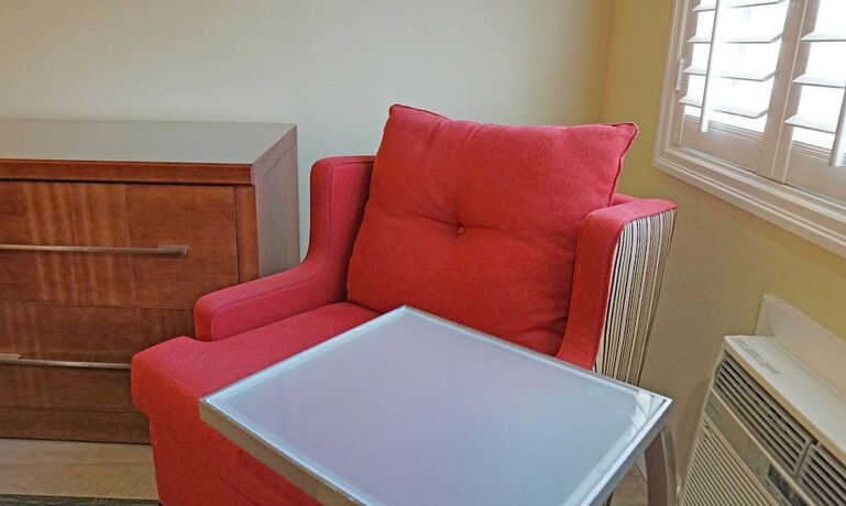 Imagen de la habitación del Hotel Del Mar Motel. Foto 18