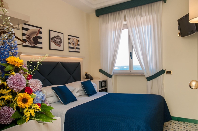 Imagen de la habitación del Hotel Del Mare, Sorrento. Foto 9