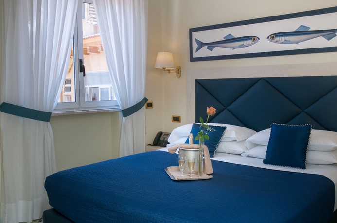 Imagen de la habitación del Hotel Del Mare, Sorrento. Foto 13