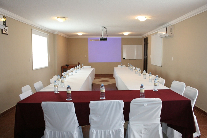 Imagen de los interiores del Hotel Del Marqués and Suites. Foto 10