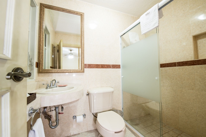 Imagen de la habitación del Hotel Del Marqués and Suites. Foto 6