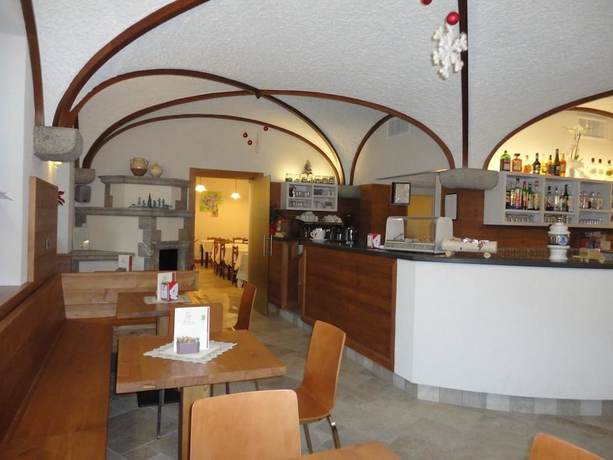 Imagen del bar/restaurante del Hotel Del Negro. Foto 5