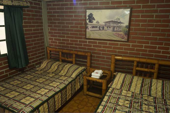 Imagen de la habitación del Hotel Del Parque, Calarca. Foto 9