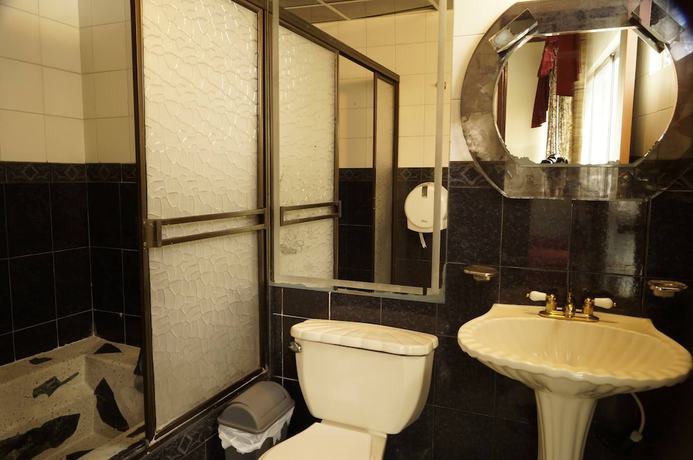 Imagen de la habitación del Hotel Del Parque, Calarca. Foto 19