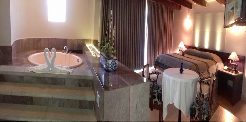 Imagen de la habitación del Hotel Del Parque, TEQUISQUIAPAN. Foto 16
