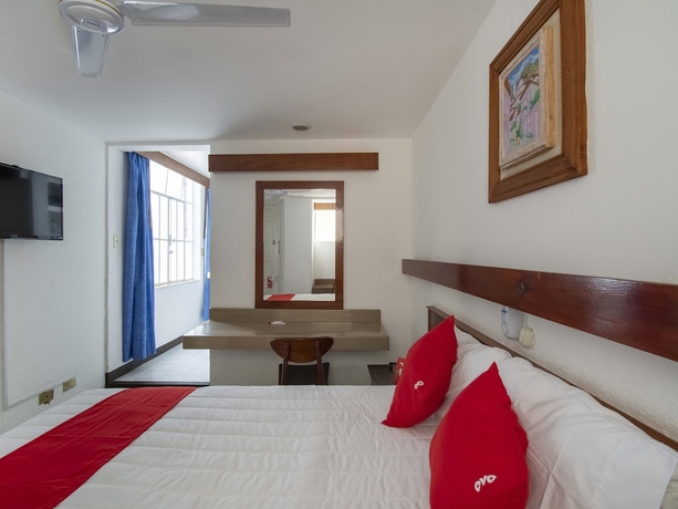 Imagen de la habitación del Hotel Del Paseo. Foto 2