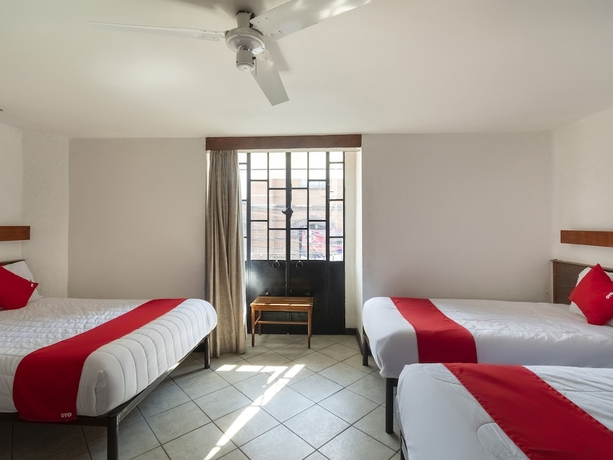Imagen de la habitación del Hotel Del Paseo. Foto 4