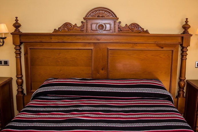 Imagen de la habitación del Hotel Del Pastor. Foto 8