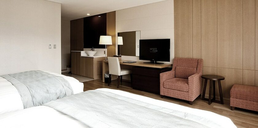 Imagen general del Hotel Del Pino. Foto 9