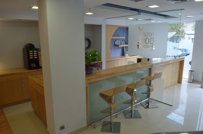 Imagen del bar/restaurante del Hotel Del Port, Sant Carles de la Rapita. Foto 2